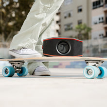 Lade das Bild in den Galerie-Viewer, Teufel ROCKSTER GO 2