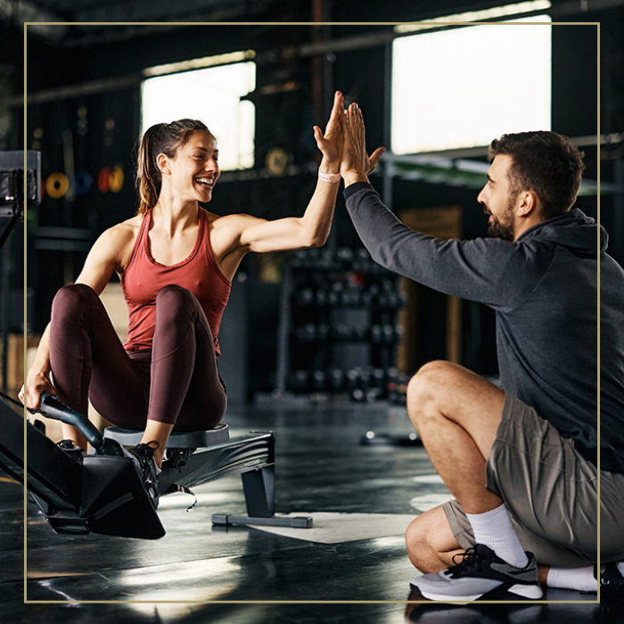 Back to Work - Back on Track | Personal Training VIP Premium Angebot mit 60 minütigen Einheiten | 33% Rabatt im dritten Monat - spare zwischen 114€ und 456€